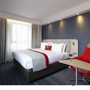 Express Centre By Ihg Hotel
